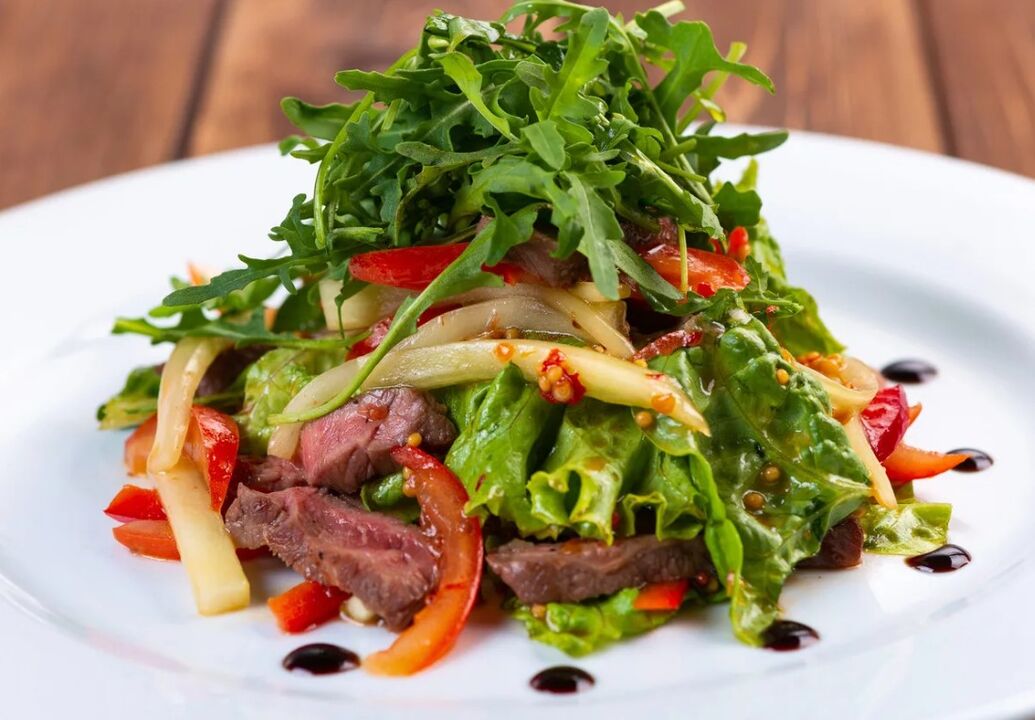 Salad Veal dan Sayuran Salad