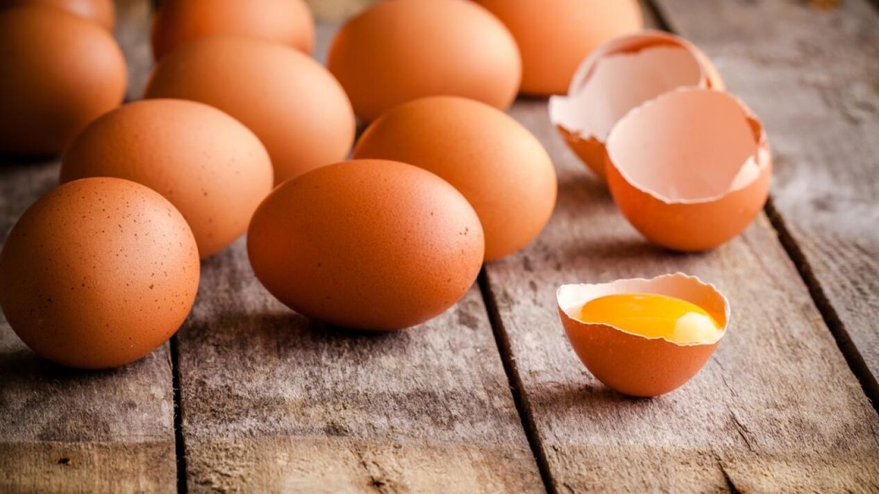 Telur ayam untuk pemakanan yang betul