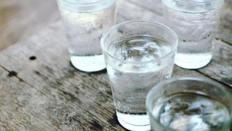 Apabila menggunakan diuretik untuk penurunan berat badan, anda perlu minum banyak air. 